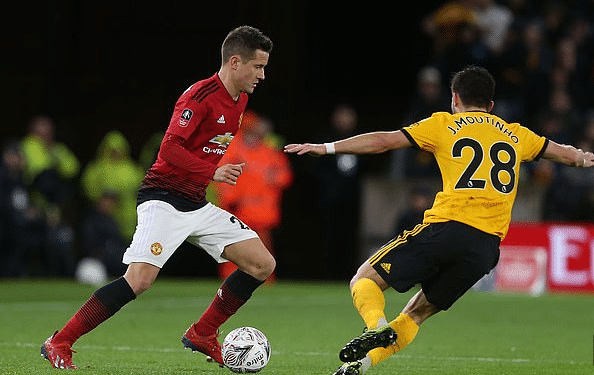 评论员查尔 评论员查尔