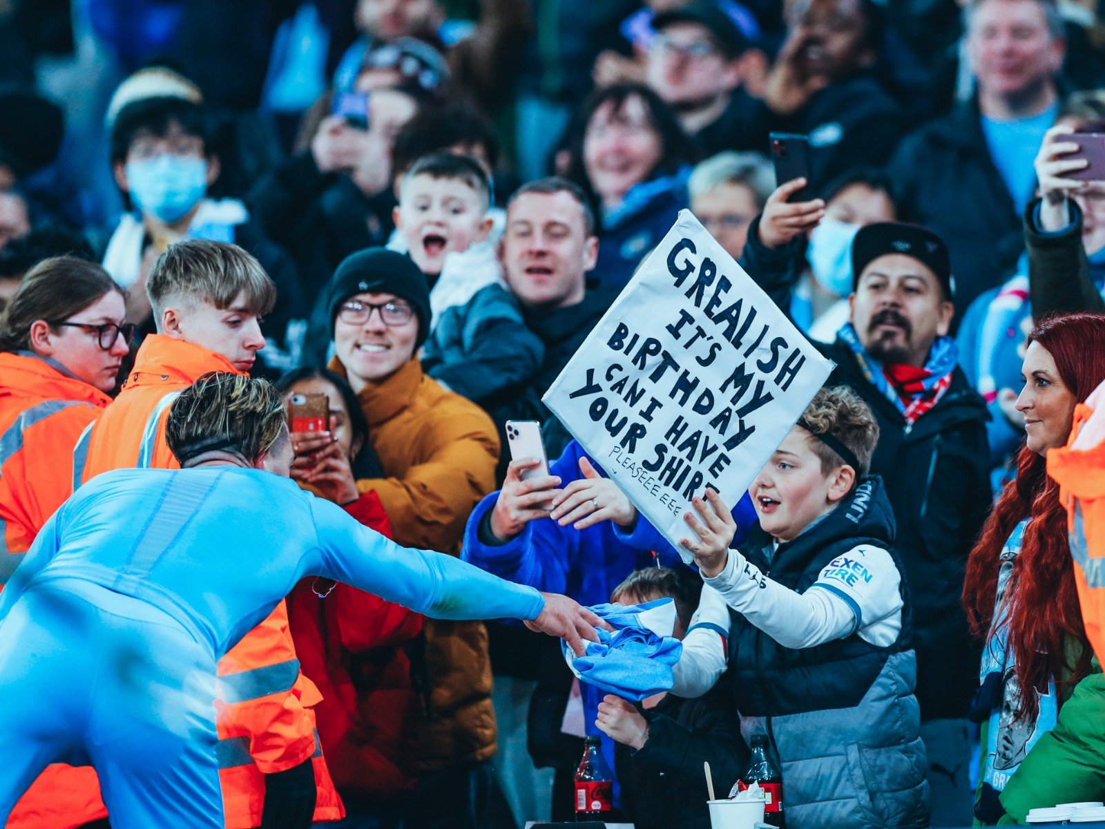 香港队的阵 香港队的阵